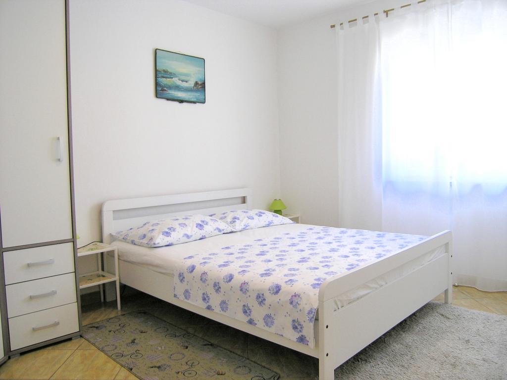 Apartman Vera คิร์ก ภายนอก รูปภาพ